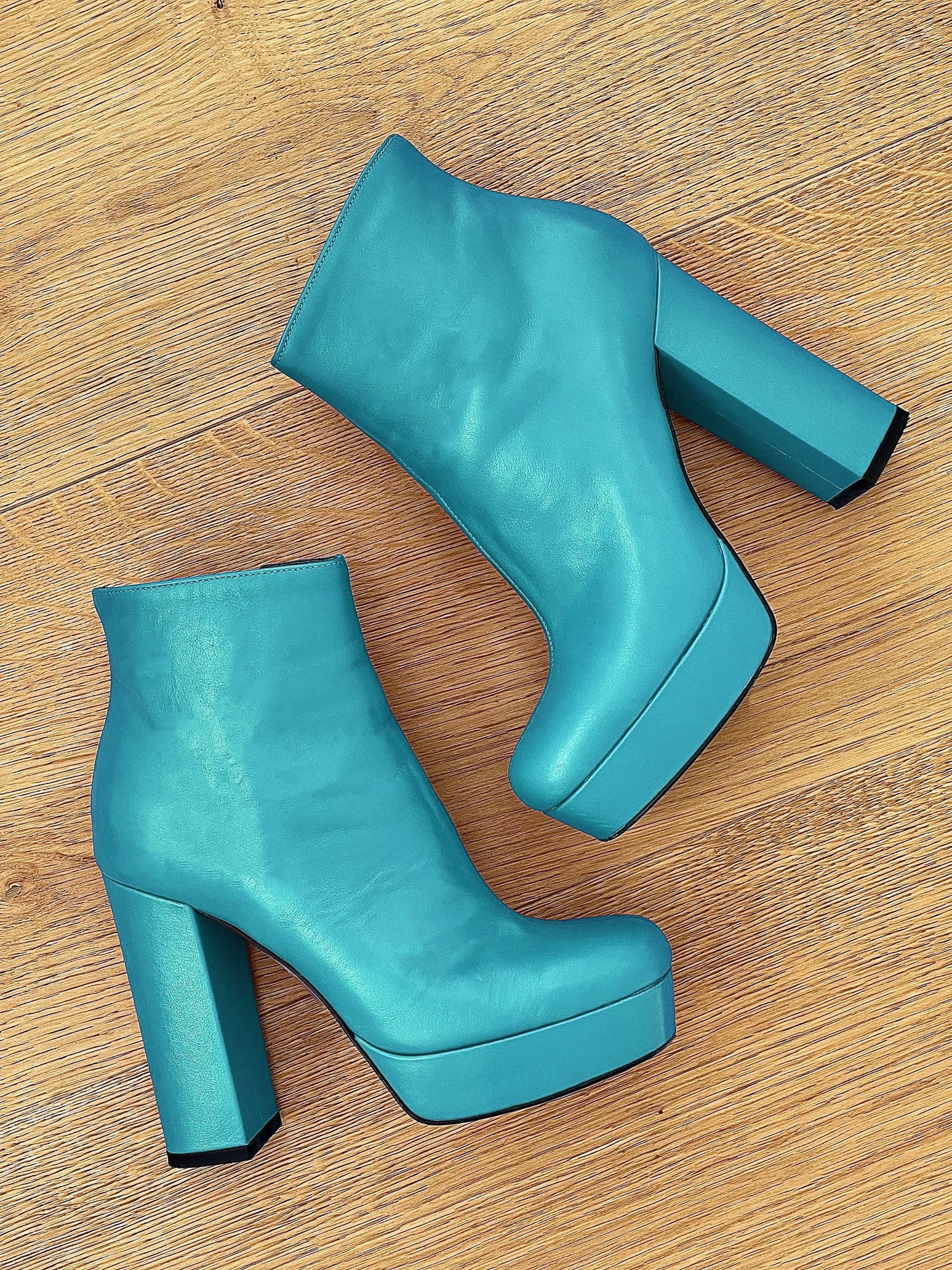 DETROIT LEATHER BLUE