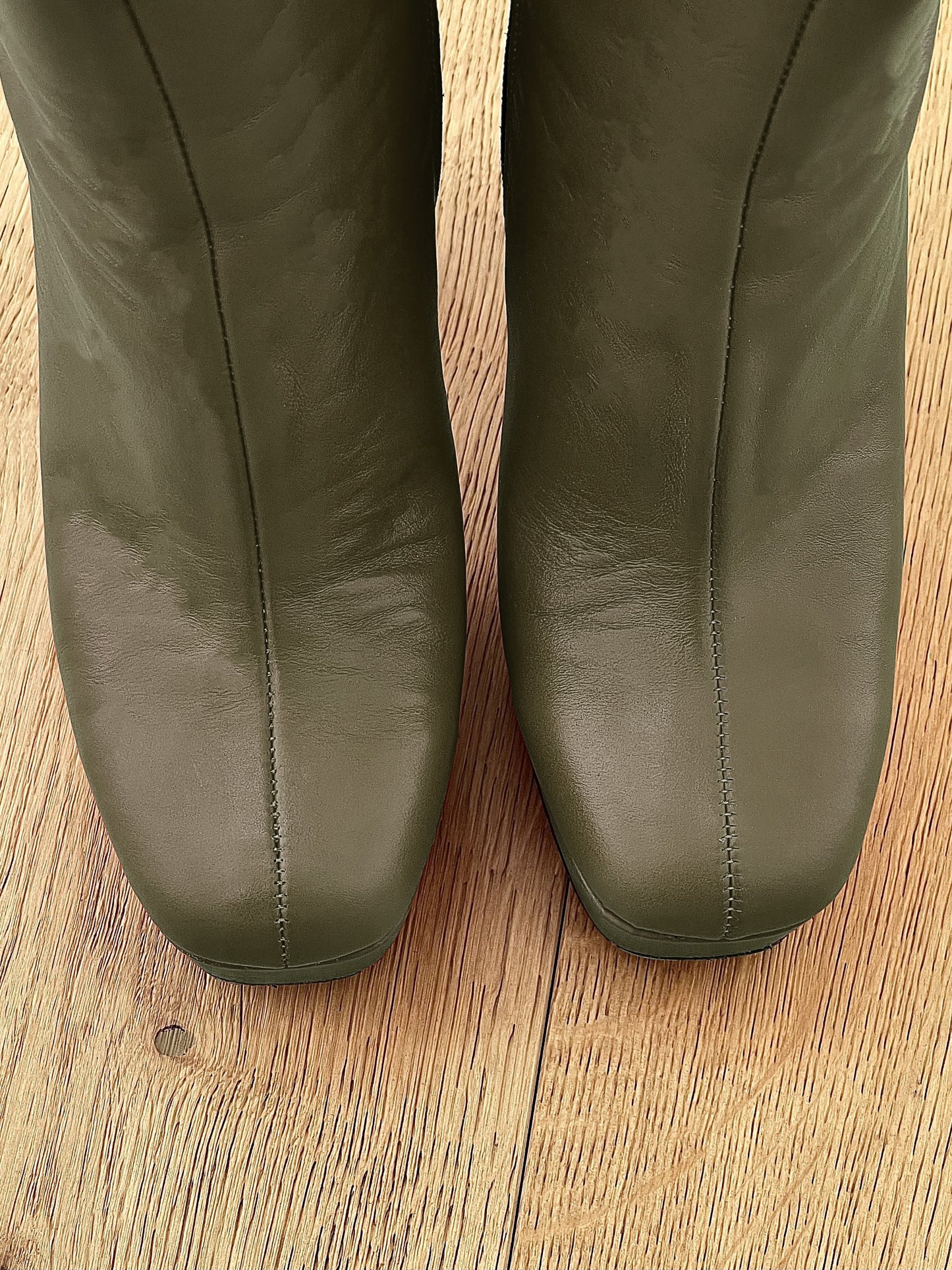 DETROIT KHAKI LEATHER