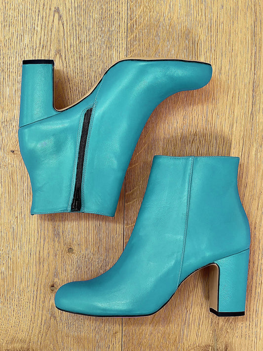 ROMA LEATHER BLUE