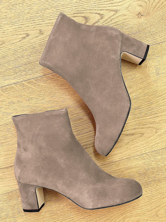 LUCAS DOVE GREY SUEDE