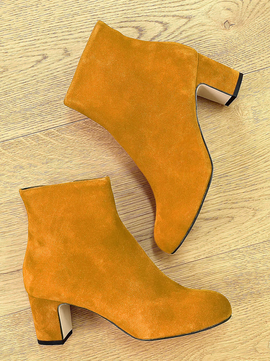 LUCAS OCHRE SUEDE