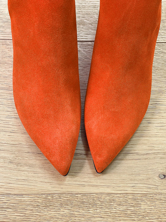 KRYSHA ORANGE SUEDE