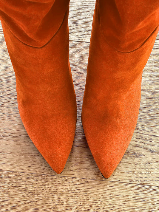 ORANGE SUEDE ARZU