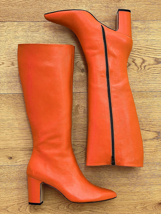 MARK ORANGE LEATHER
