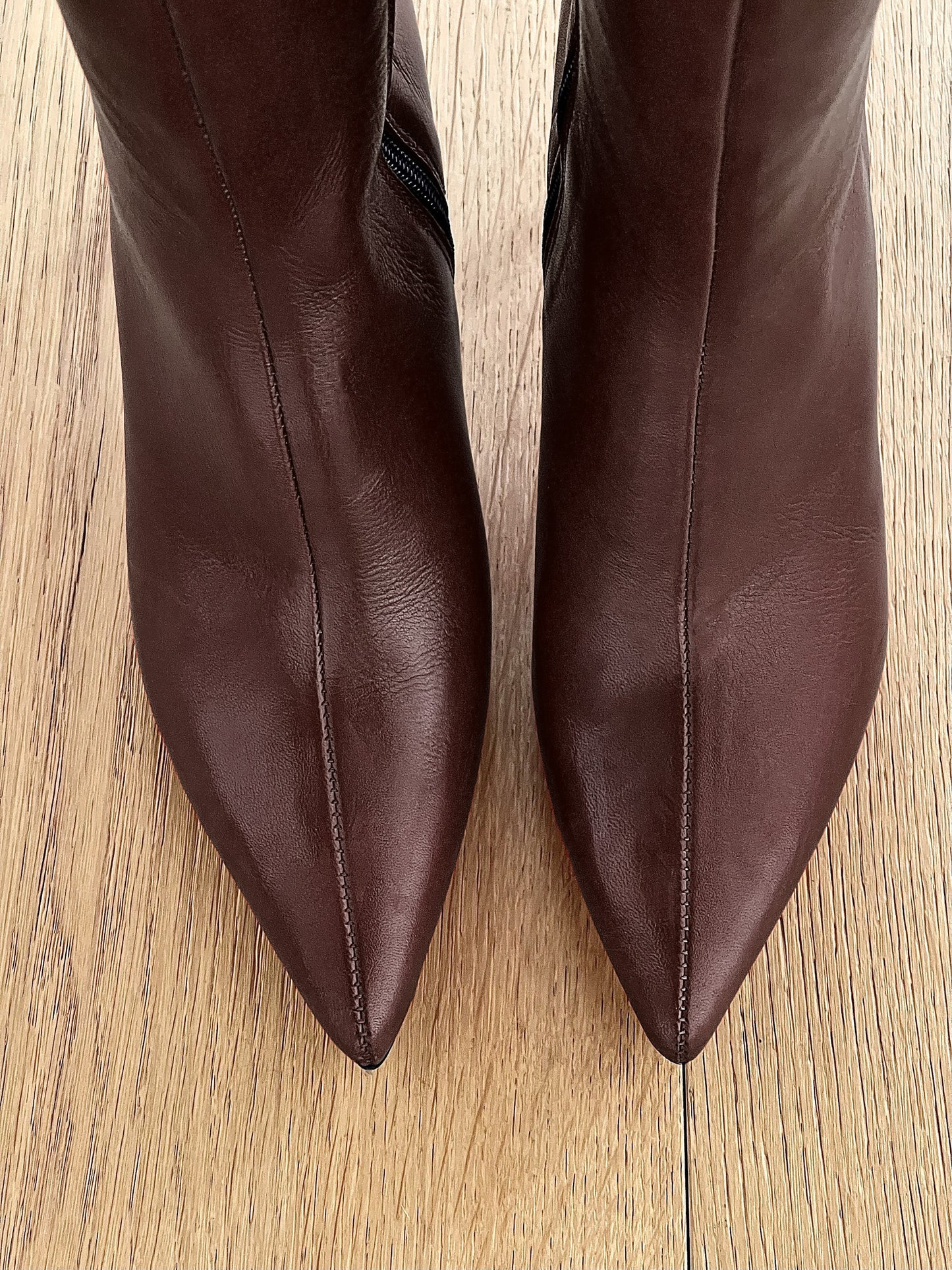 CANDY BROWN LEATHER