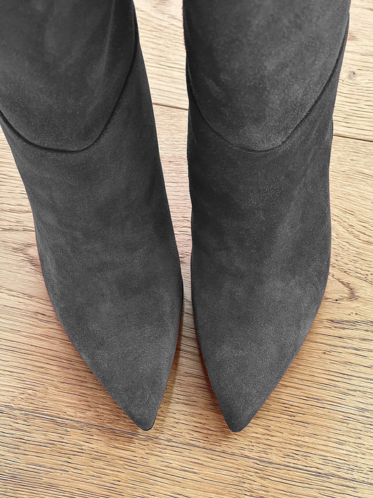 MAYA GREY SUEDE