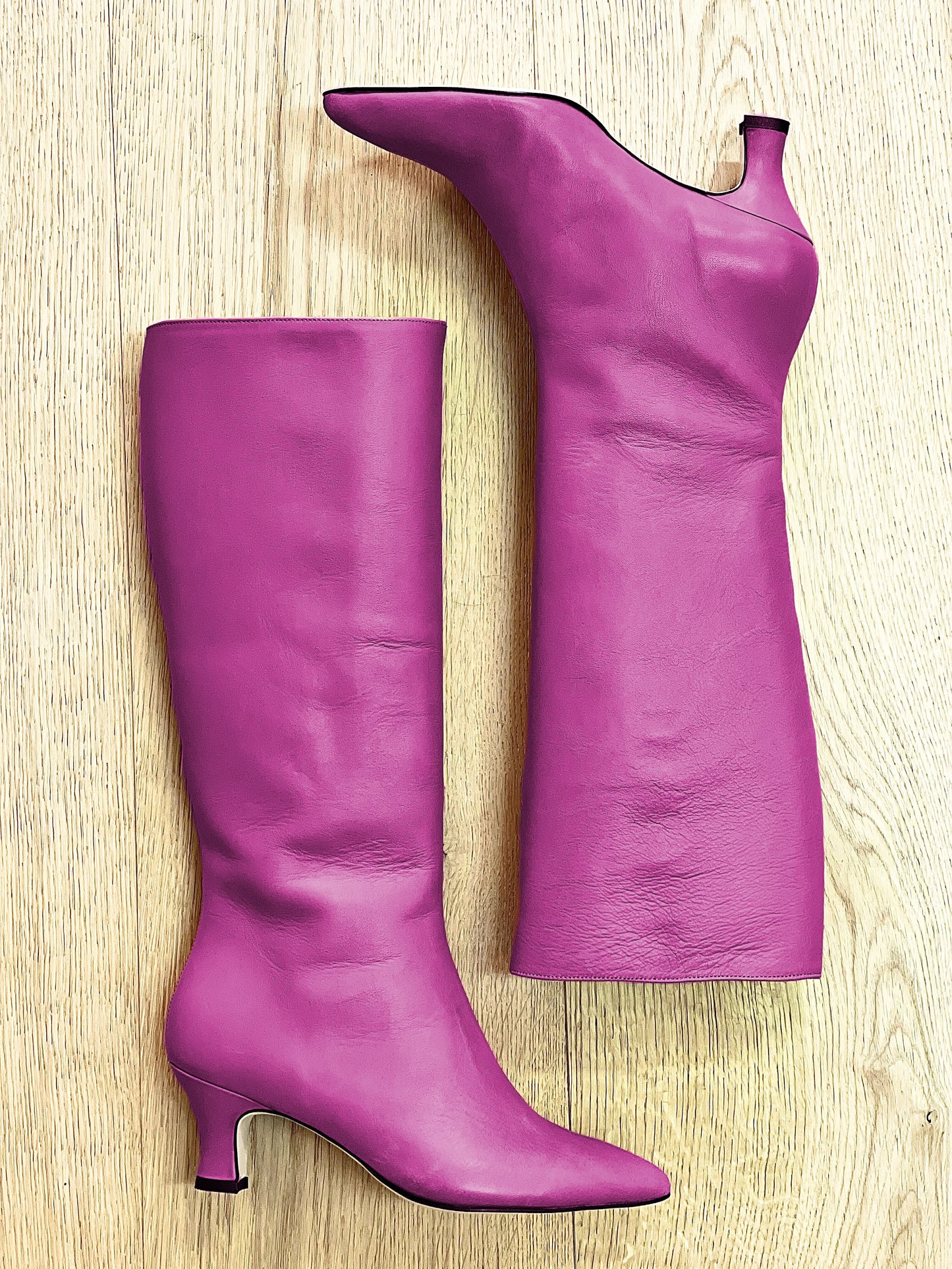 MAGELLAN LEATHER FUCHSIA