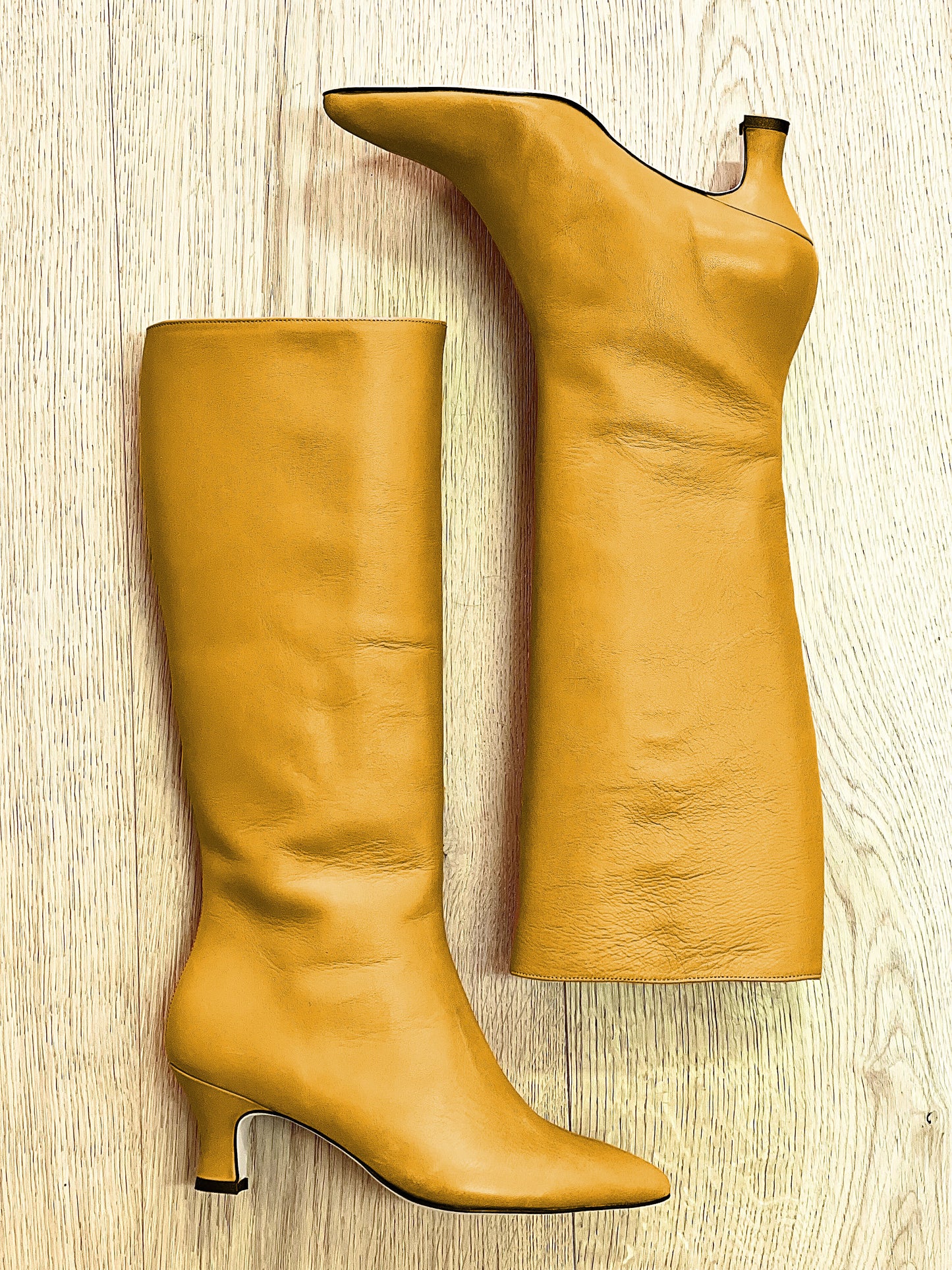 MAGELLAN LEATHER YELLOW