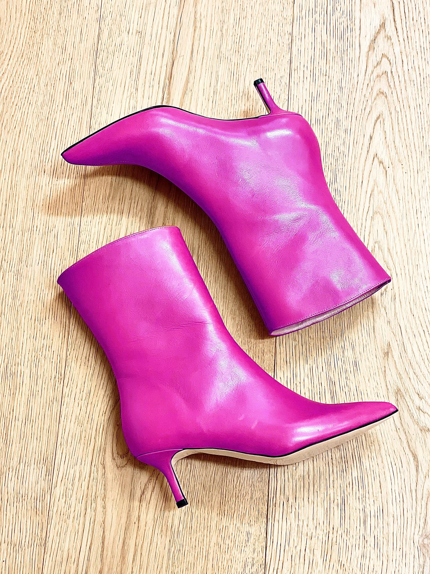 MERLIN LEATHER FUCHSIA