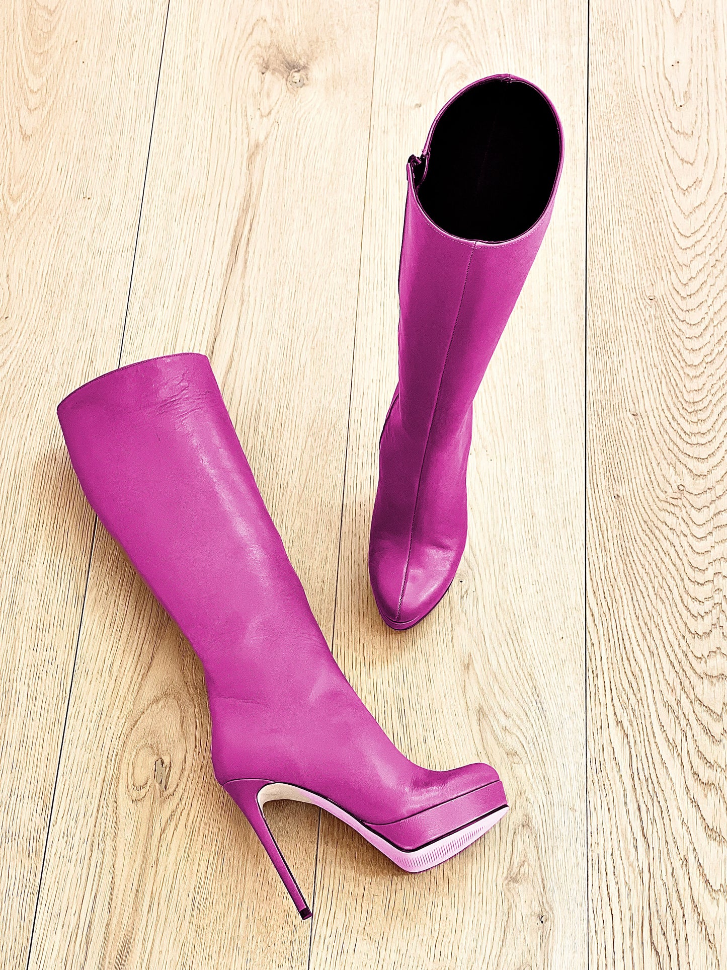 URSULA FUCHSIA LEATHER