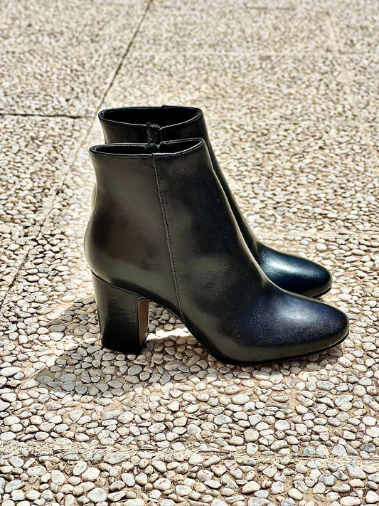 ROMA BLACK