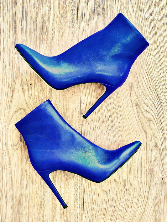 BORN BLUETTE LEATHER