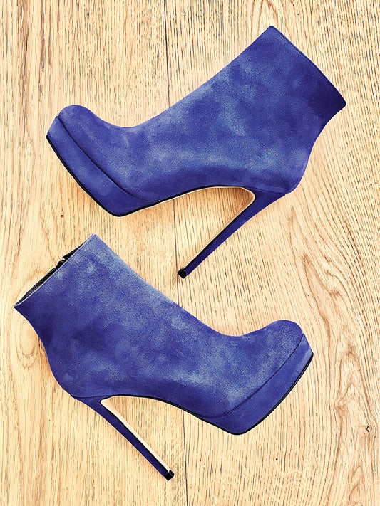 LOREN BLUE SUEDE