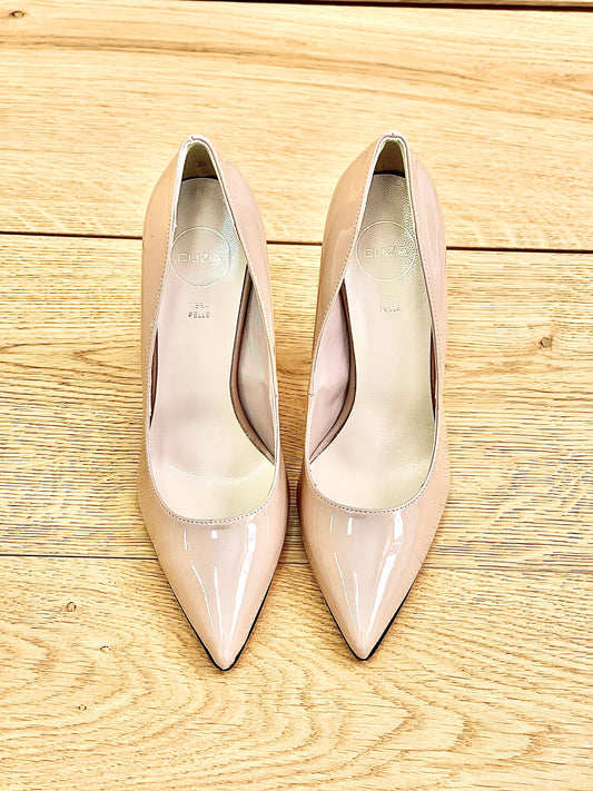 NUDE PATENT LEATHER
