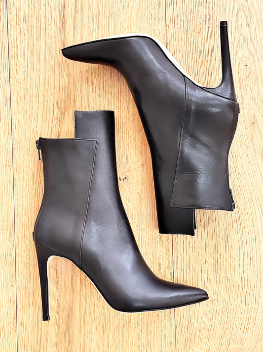 LEVEL BLACK LEATHER