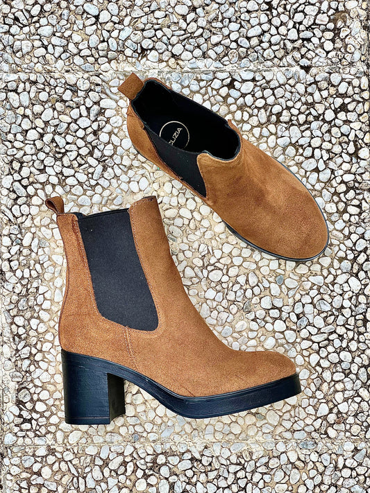 COGNAC SUEDE BERN