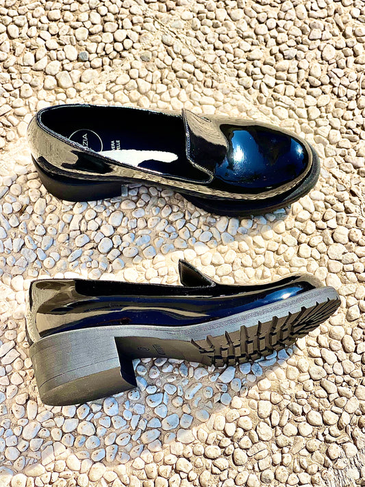 KIKO BLACK PATENT LEATHER