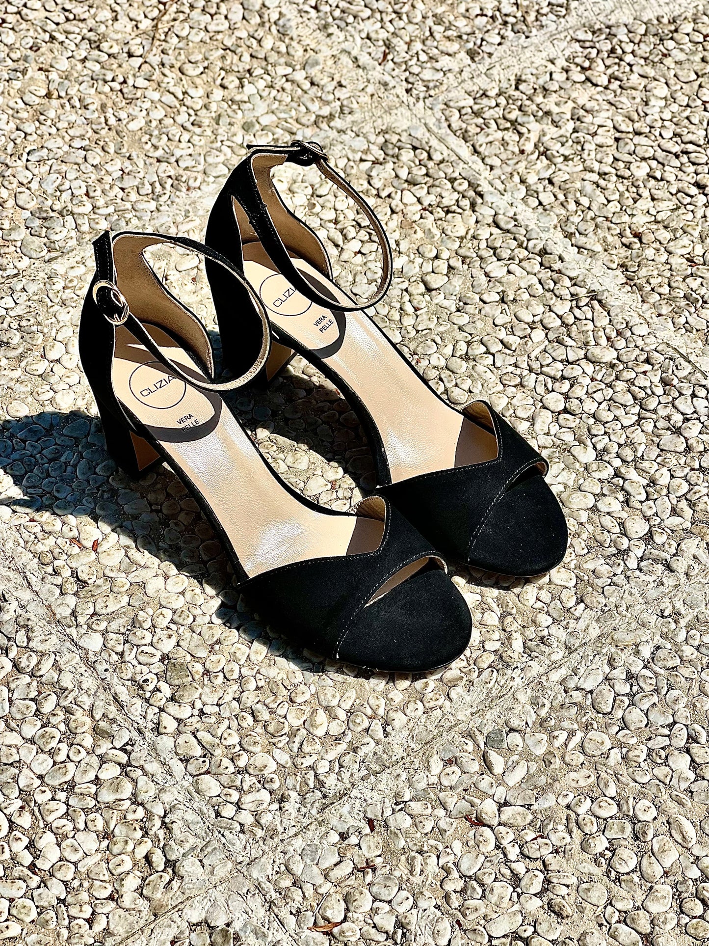 SCARLETT SUEDE BLACK