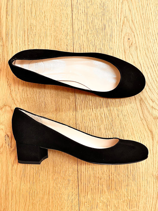 BLACK SUEDE TAYLOR