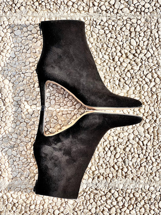 IRIS BLACK SUEDE