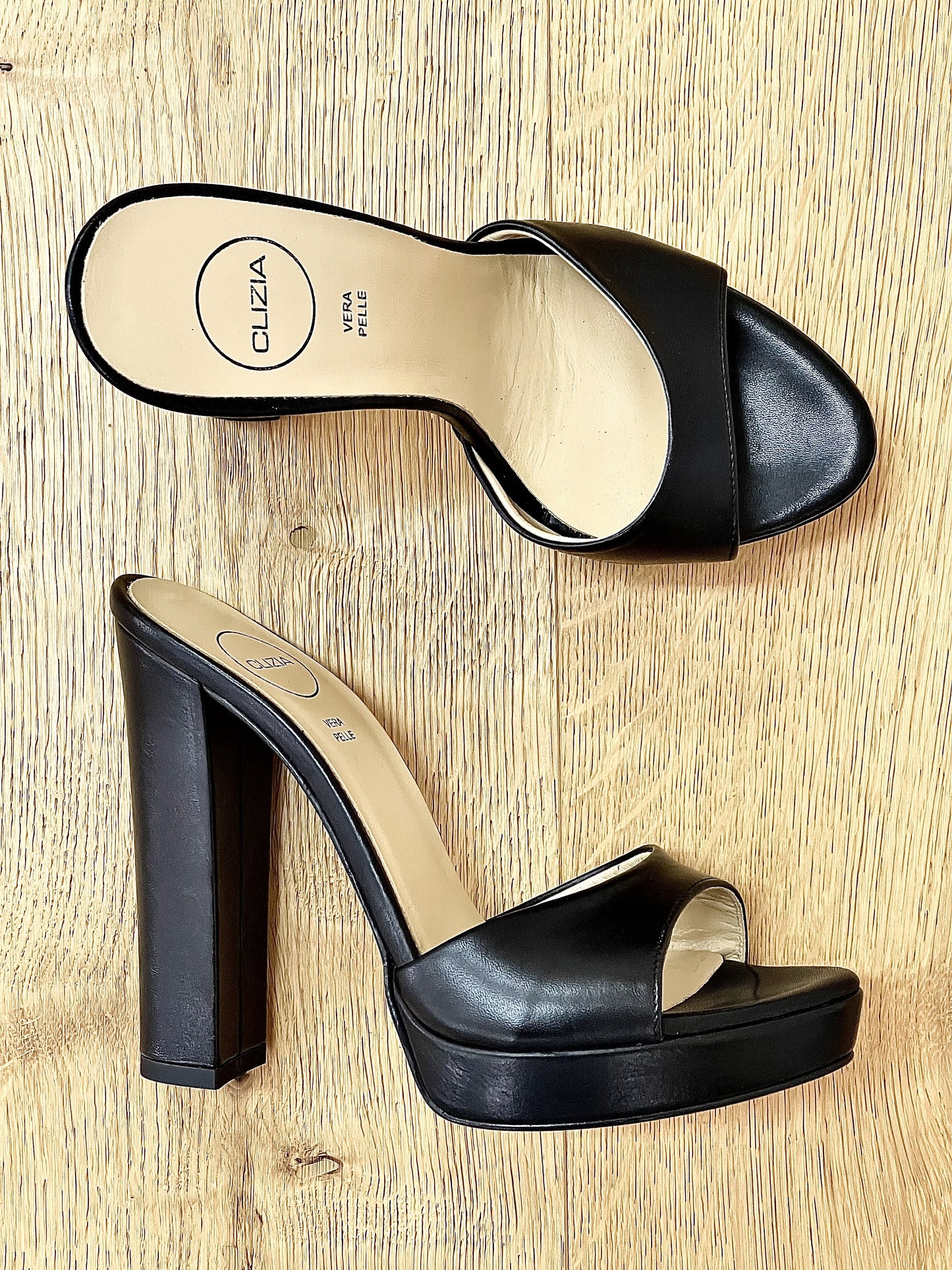 OSCAR LEATHER BLACK