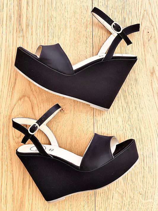 PAM BLACK SATIN