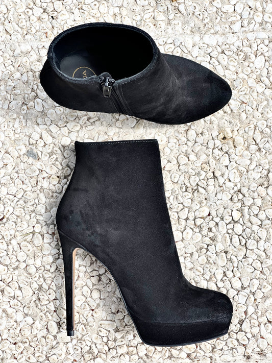 LOREN BLACK SUEDE