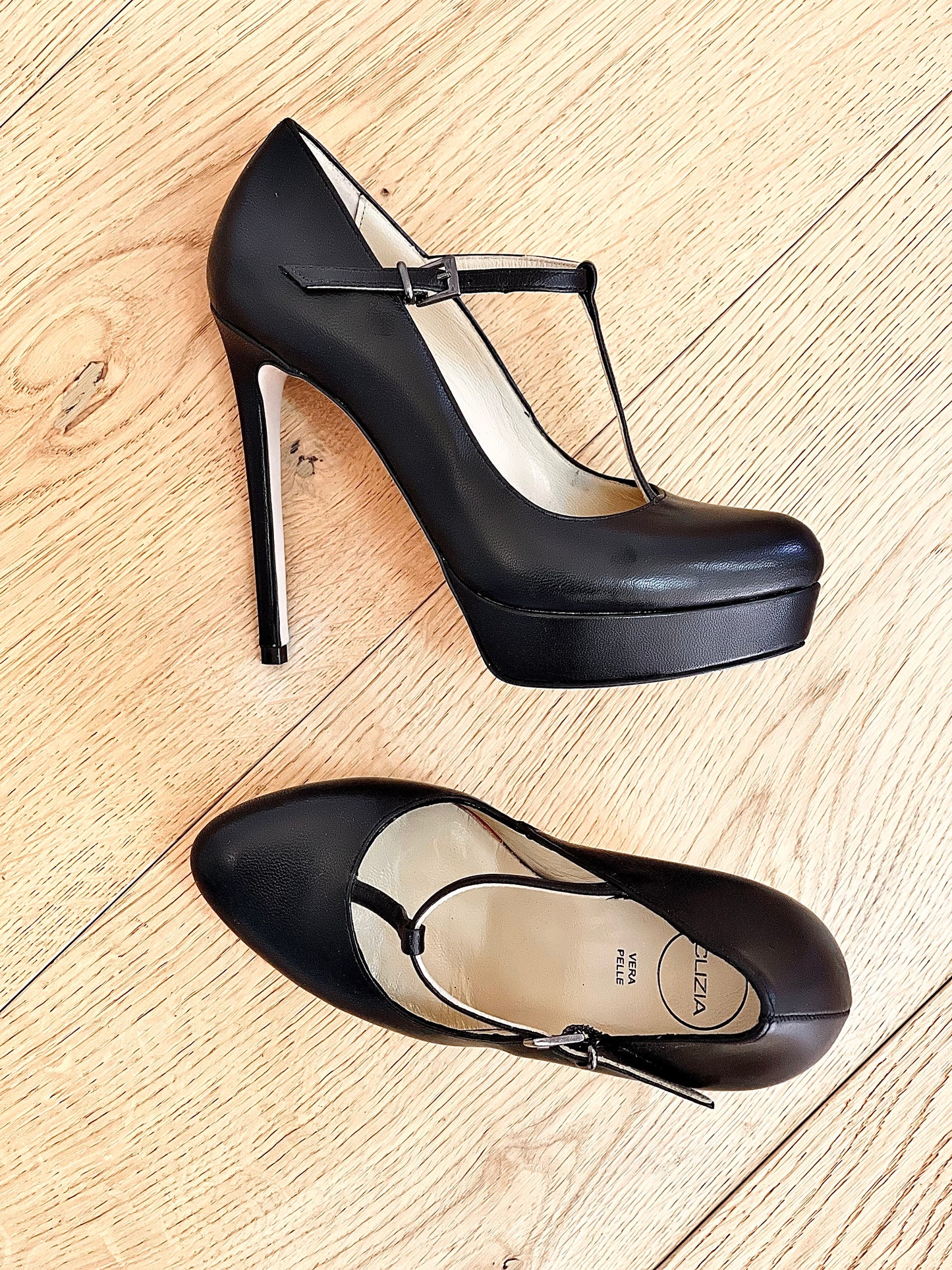FERNANDA LEATHER BLACK