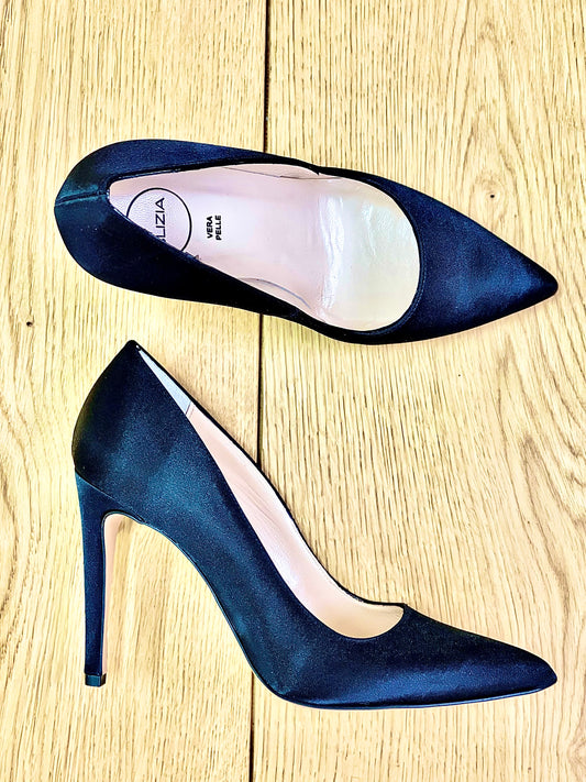 NOE BLACK SATIN