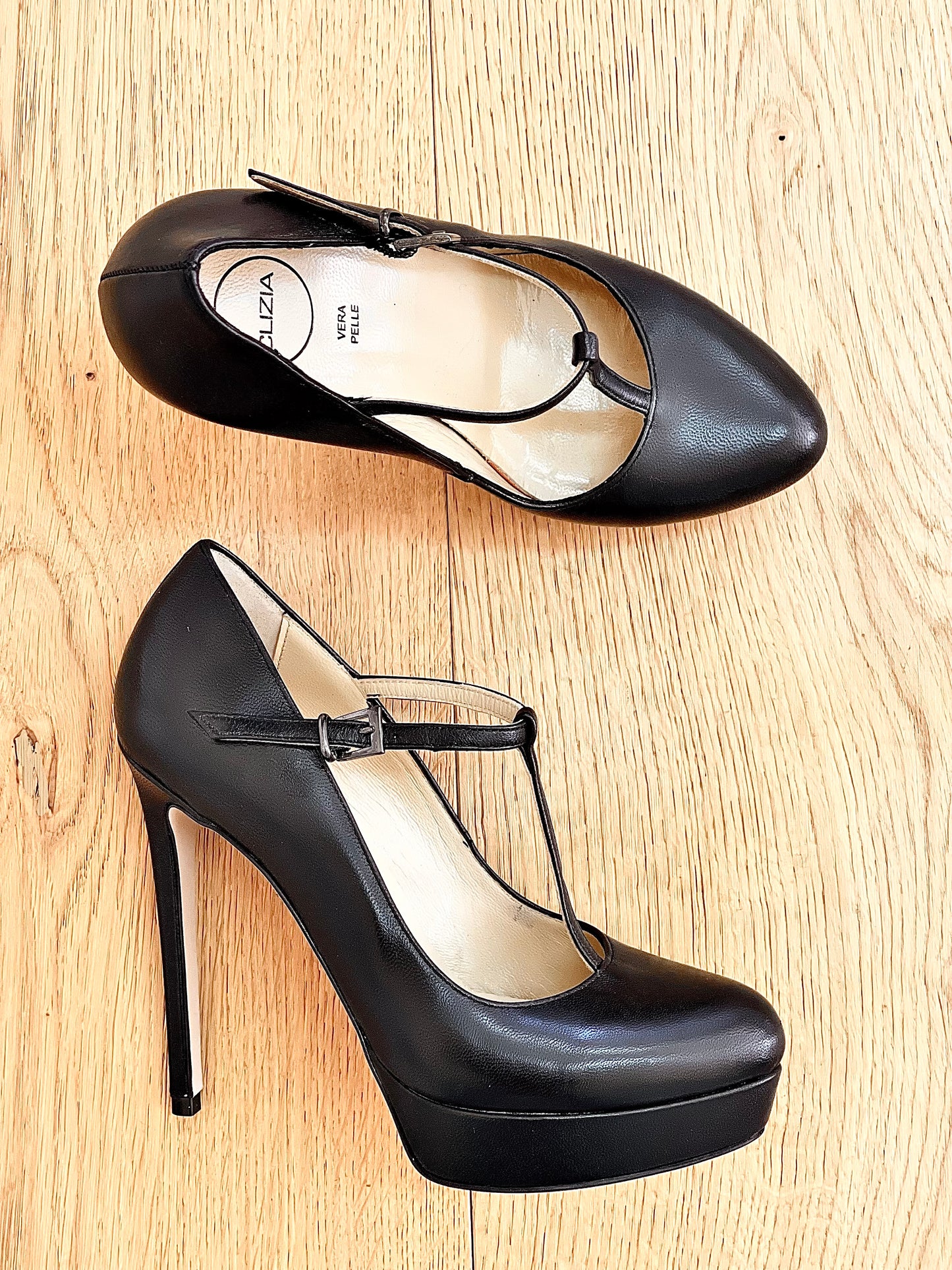 FERNANDA LEATHER BLACK