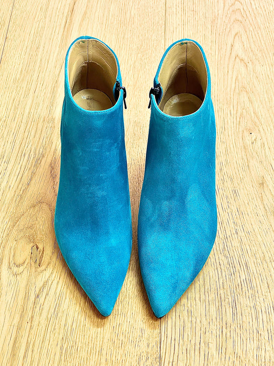 TURQUOISE SUEDE NICK