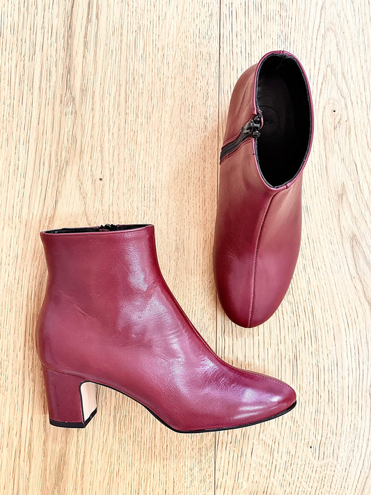 LUCAS BURGUNDY LEATHER