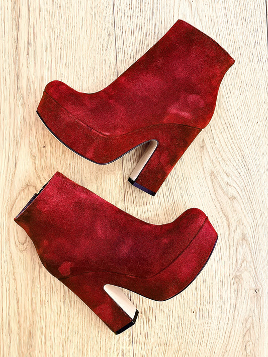 TURAN RED SUEDE