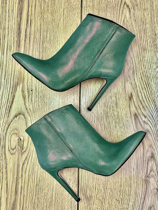 BLAKE GREEN LEATHER