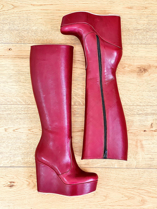 BURGUNDY LEATHER SAM