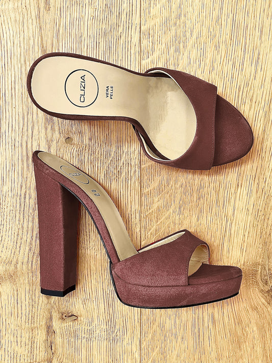 OSCAR BROWN SUEDE