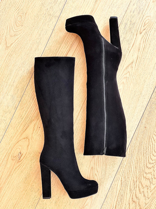 SAVANNAH BLACK SUEDE
