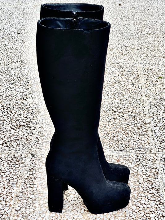 BLACK SUEDE TIBET