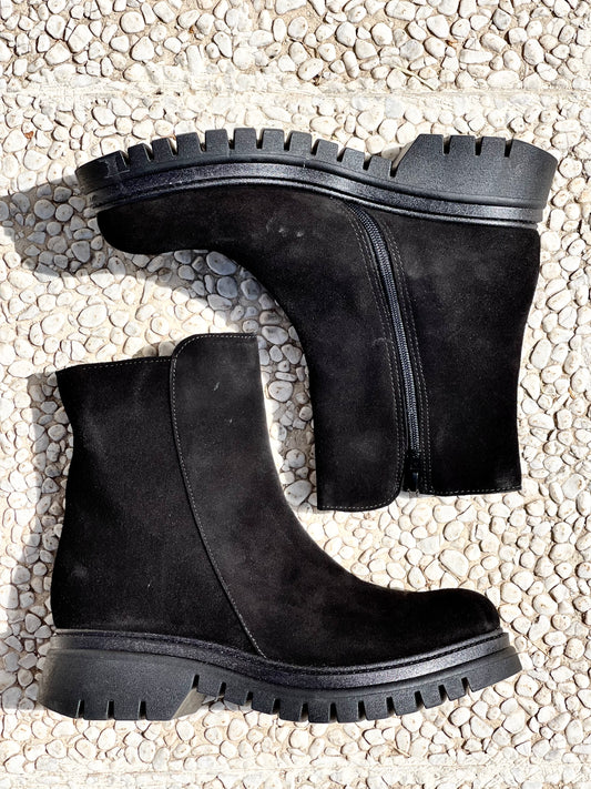 JIL BLACK SUEDE