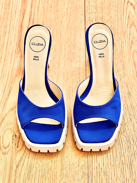 KAI SATIN BLUETTE