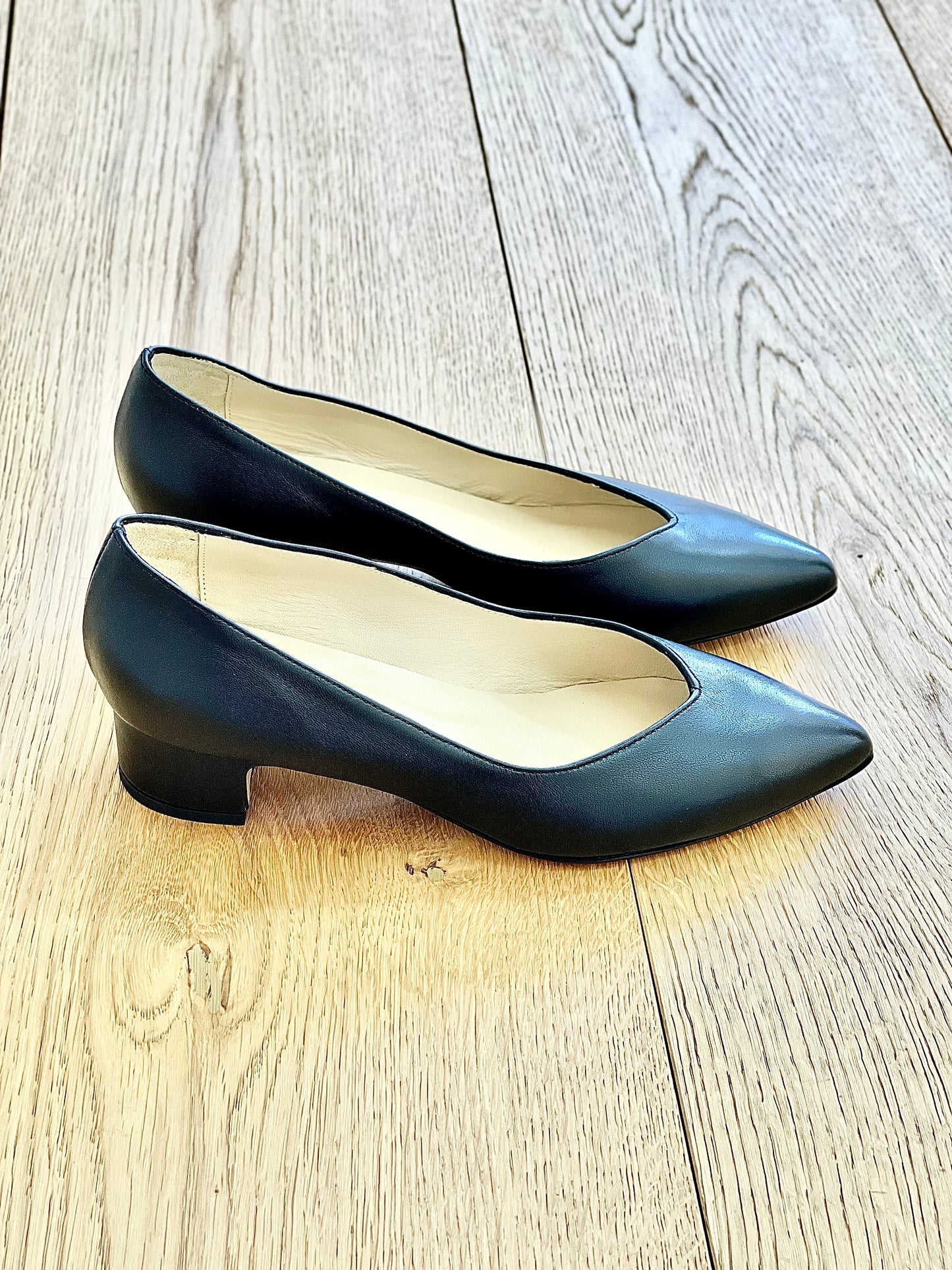 ADELE LEATHER BLACK