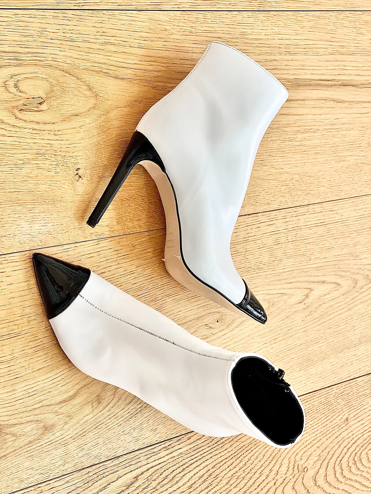 MAGDA LEATHER WHITE