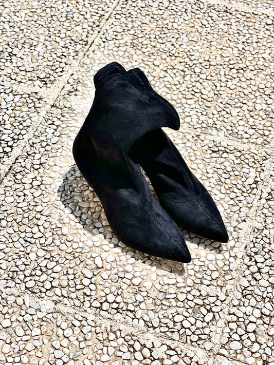GINGER SUEDE BLACK