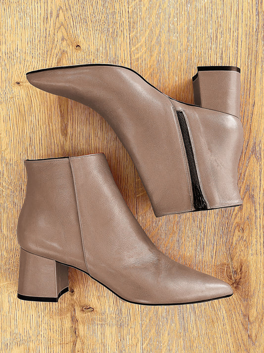 RIO TAUPE LEATHER