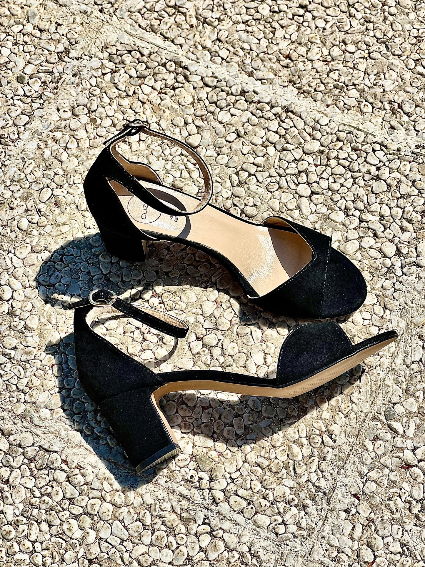 SCARLETT SUEDE BLACK