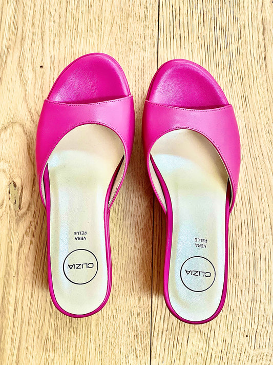 VENUS FUCHSIA LEATHER