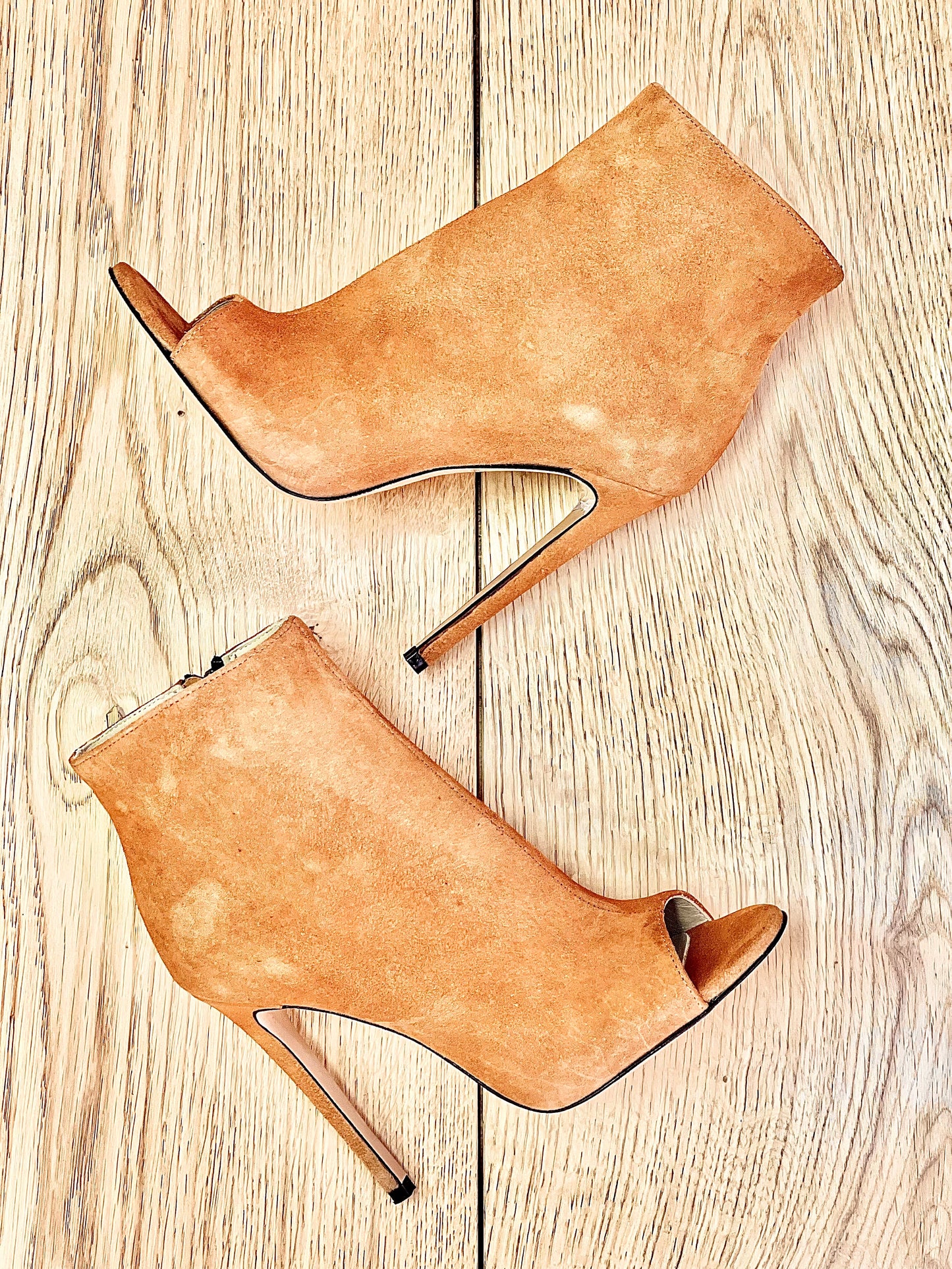 PARIS SUEDE LEATHER