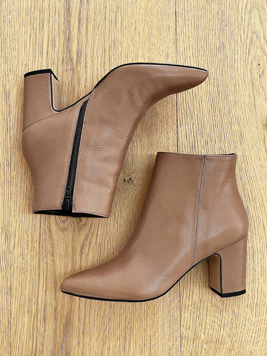 GEMINI TAUPE LEATHER