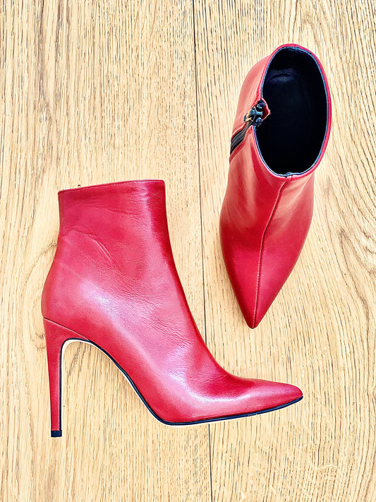 BORN RED LEATHER