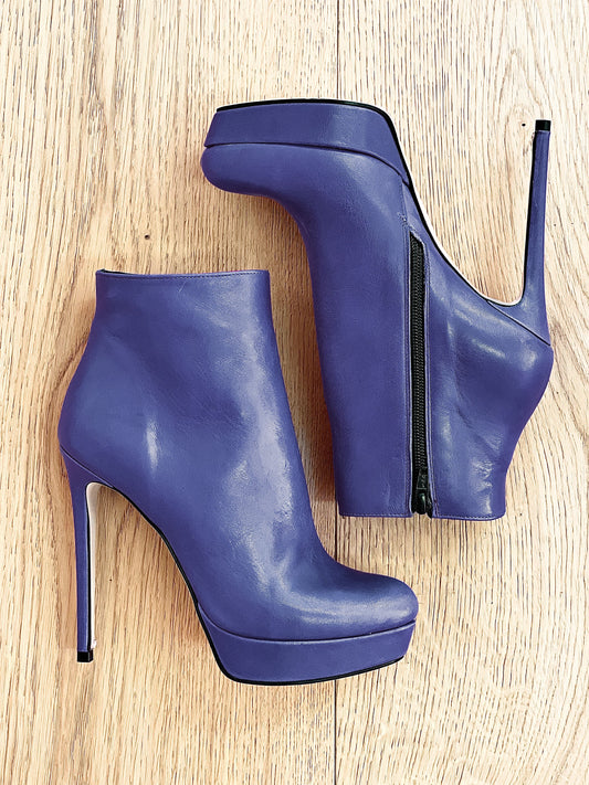 LOREN BLUE LEATHER